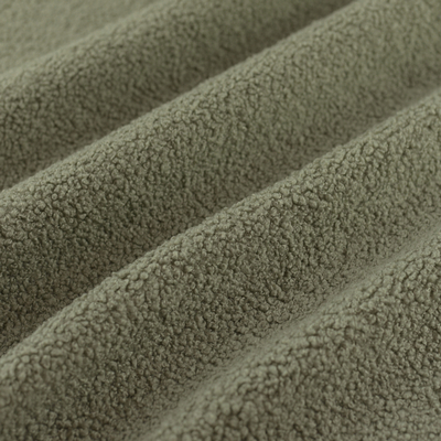 Зеленый, мех