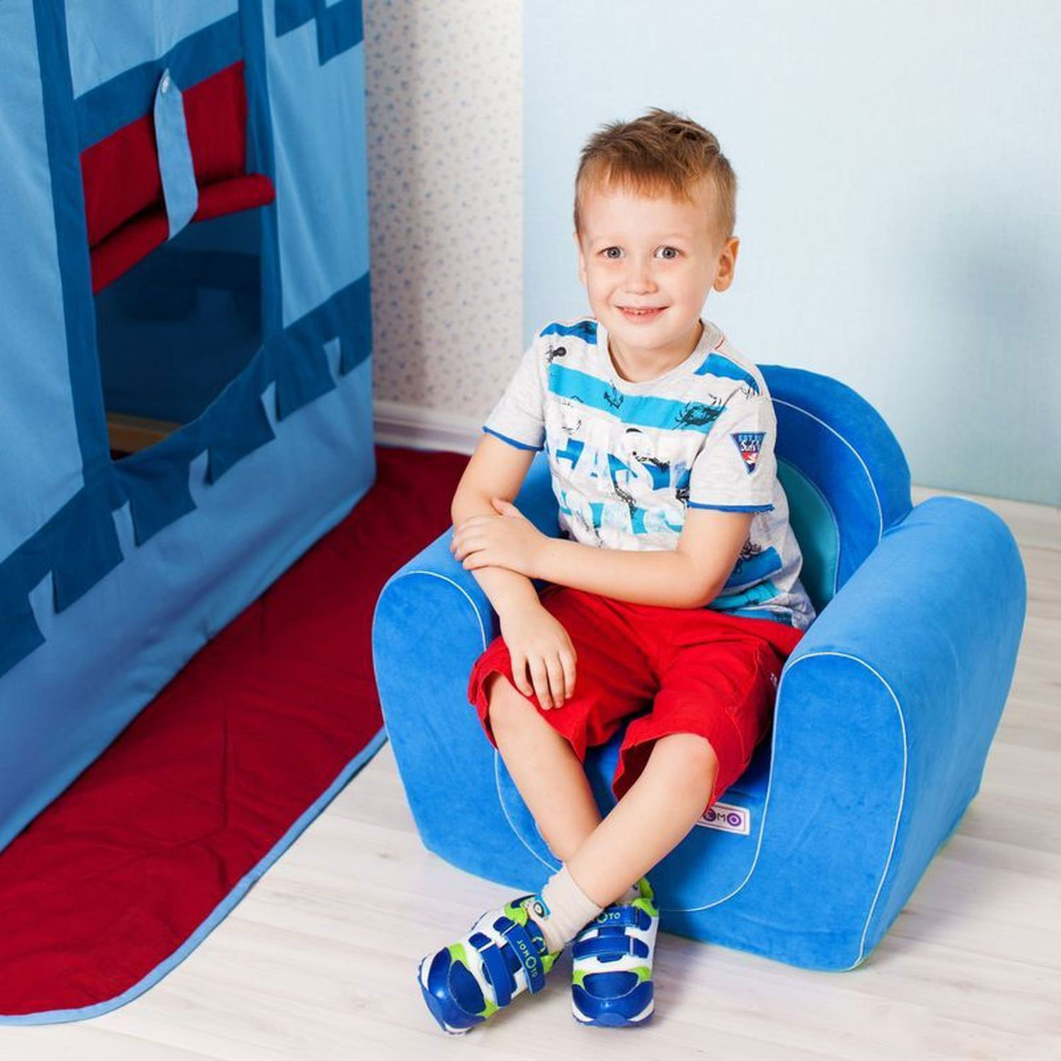 кресло для ребенка для дома