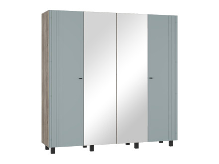 Распашной шкаф