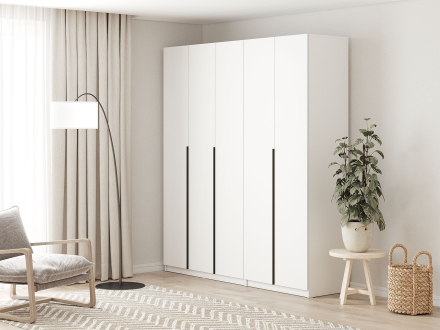 Распашной шкаф