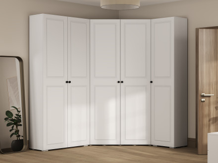 Распашной шкаф