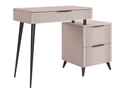 Туалетный столик