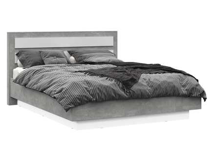 Двуспальная кровать