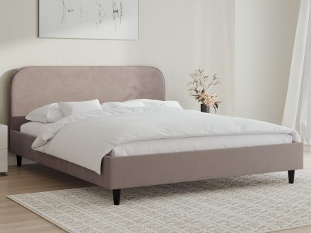 Двуспальная кровать