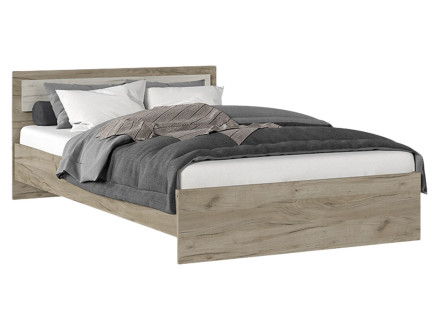 Двуспальная кровать