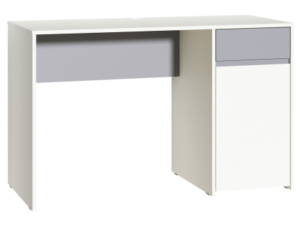 Детский письменный стол